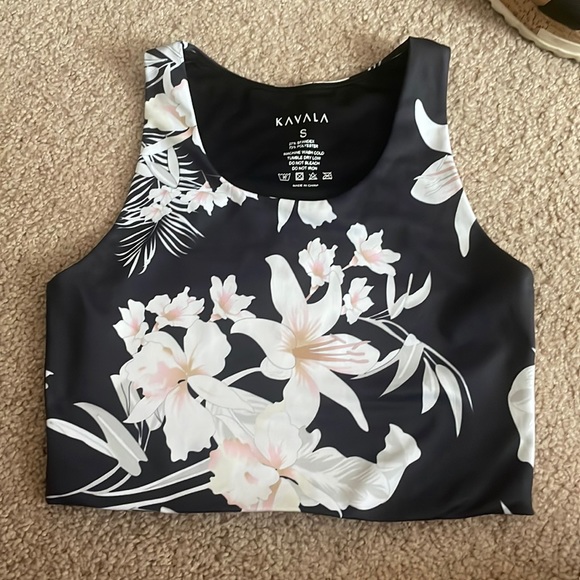 Kavala Tops - Kavala Black Hawaiian Tawaiias Crop Top